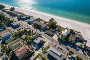 Seagrass Flats 1 located less than 75 steps to the White Sandy Beaches